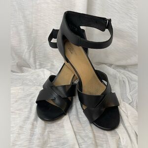 Clark’s Comfort Collection Black Wedge Heel